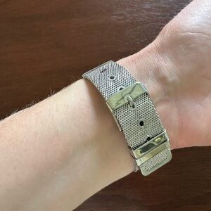 LIKE NEW women’s cuff bracelet silver gray buckle jewelry